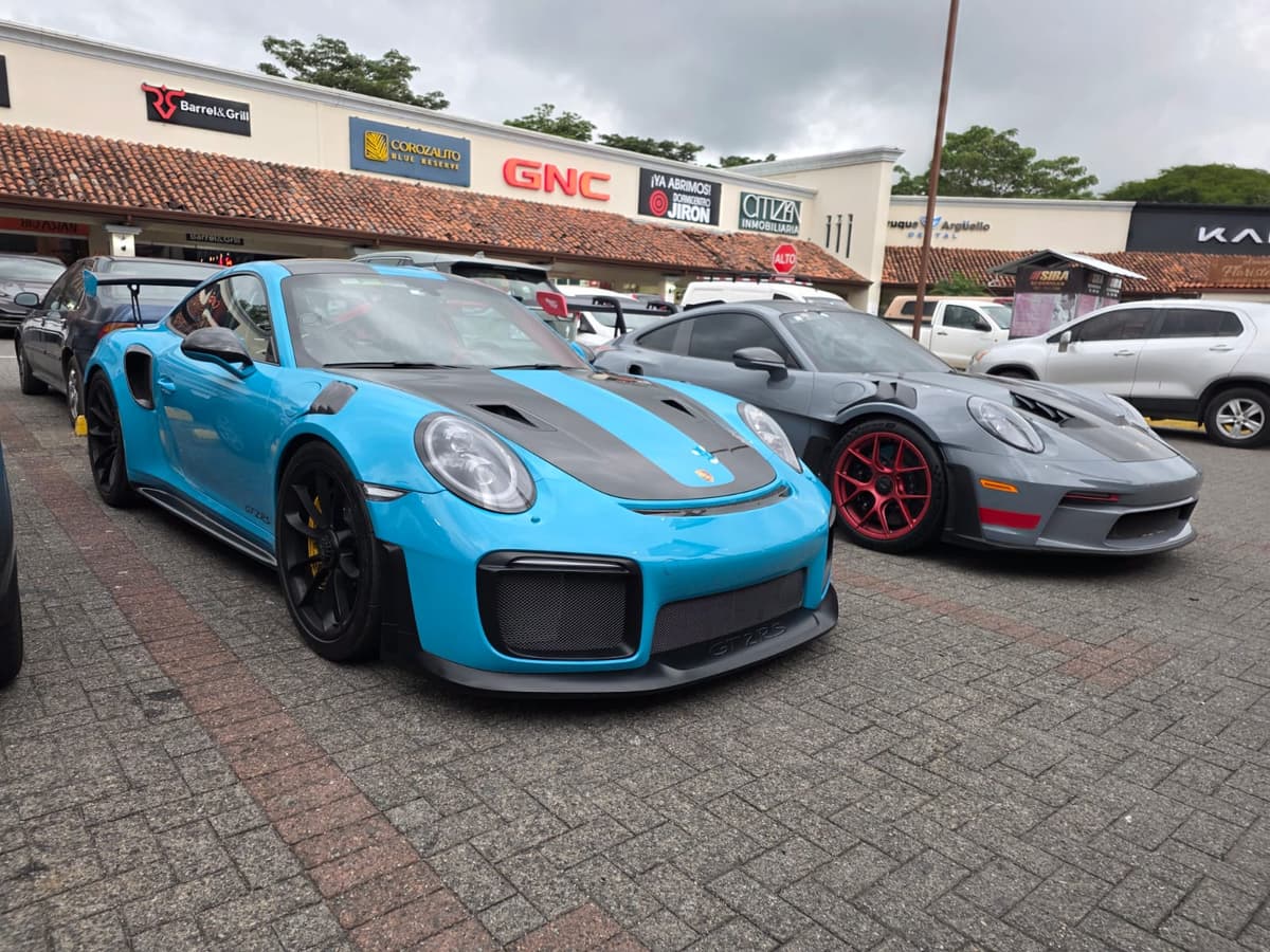 Car meet mensual